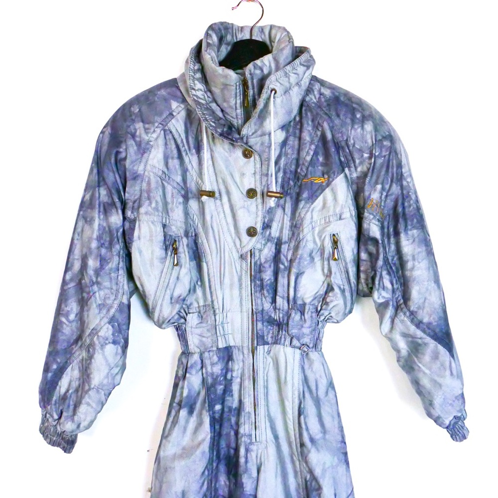 ICONIC 90s Descente Ski Suit RARE
